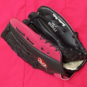 Rawlings RHT glove